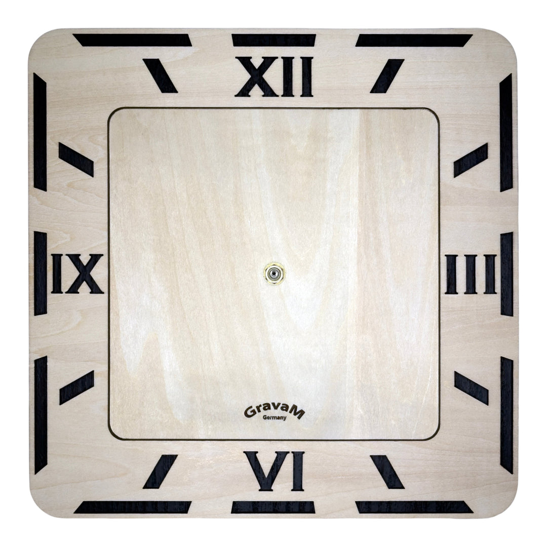 Quadratisches Zifferblatt der Holz-Wanduhr WU.12 mit römischen Ziffern