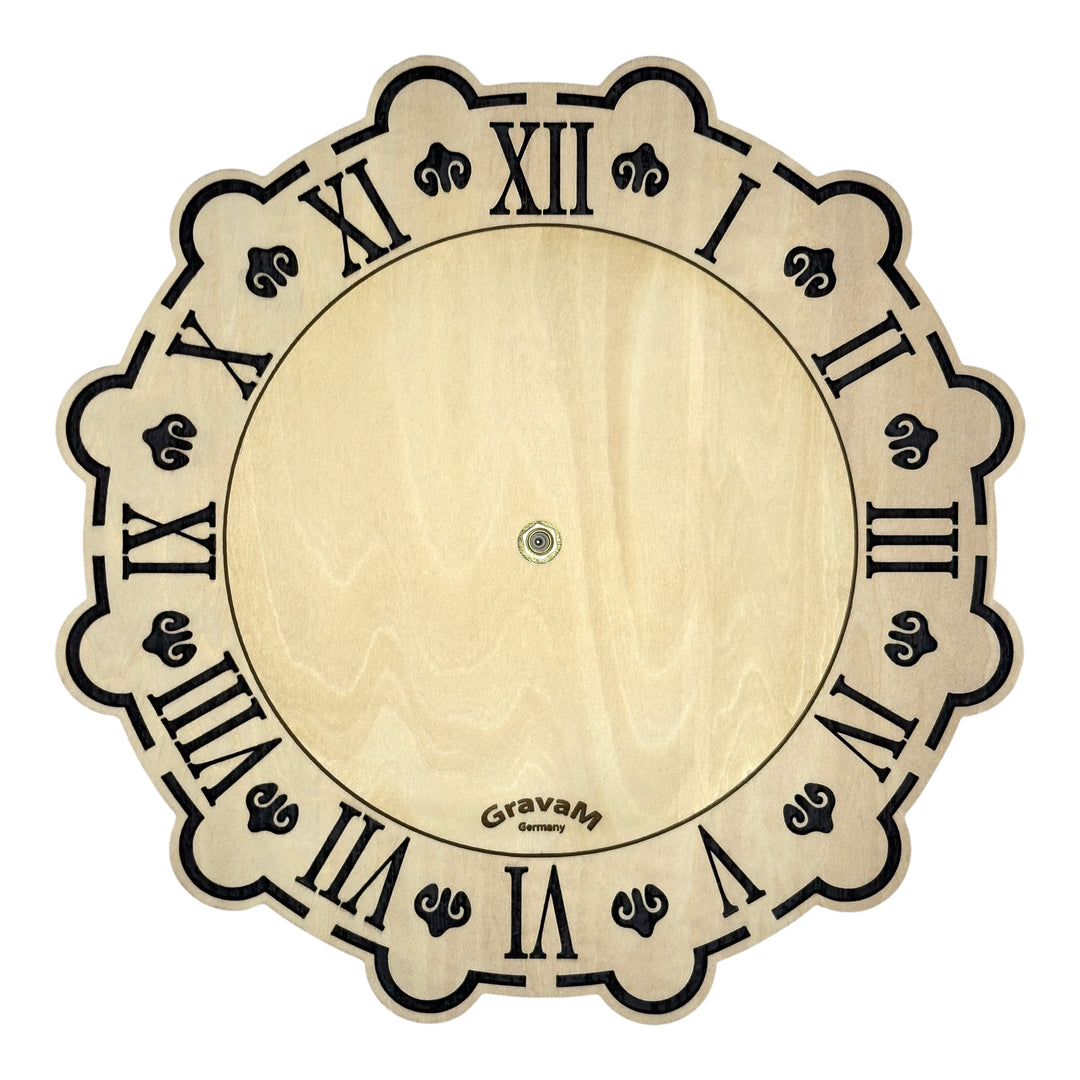 Verziertes Zifferblatt der Holz-Wanduhr WU.4 mit römischen Ziffern