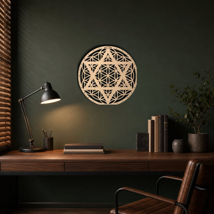 Blume des Lebens DL.3 – Blume des Lebens aus Lindenholz in einem stilvollen Wohninterieur